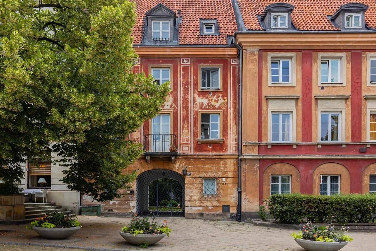 Warsaw New Town Square Apartment For 5 Guests By Noclegi Renters 0*,  ポーランド